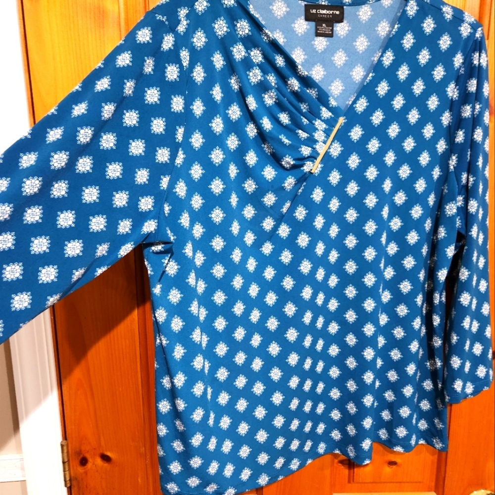 Plus size blouse